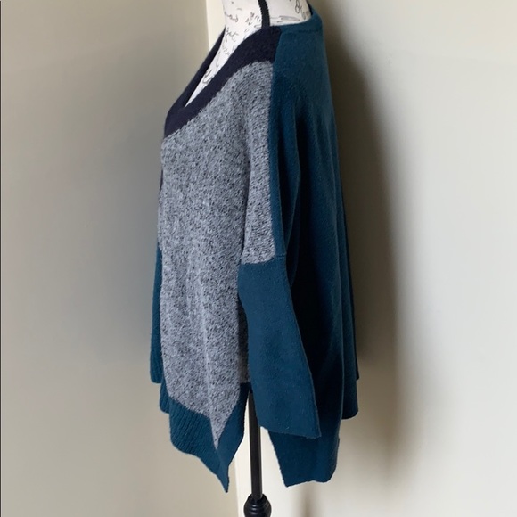 LOFT Tunic Sweater - Picture 3 of 5